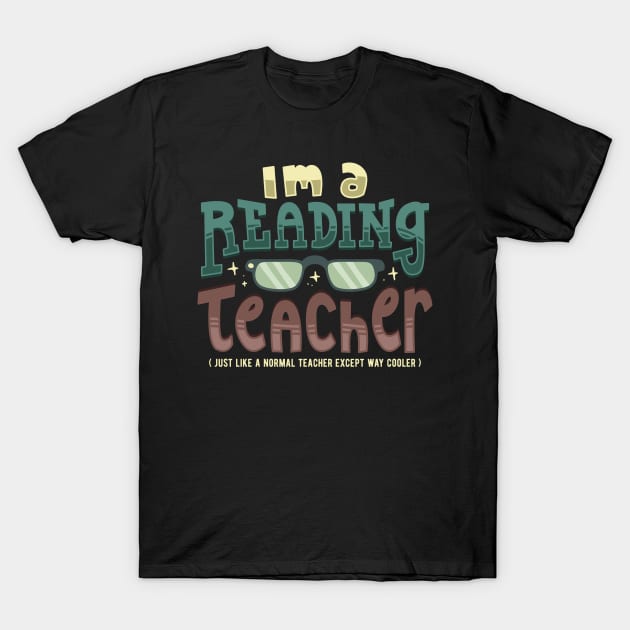 Reading Teacher T-Shirt by Shiva121